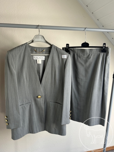 Bild 303 - ESCADA Kostüm