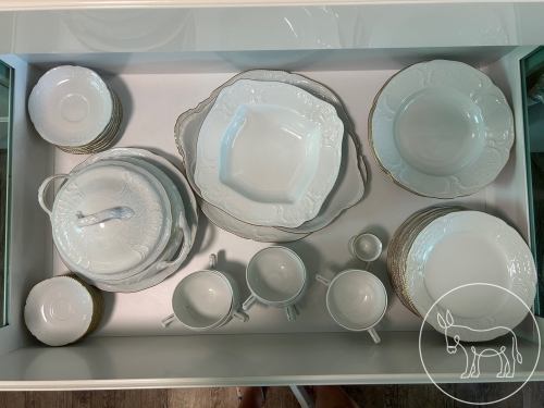 381 - Rosenthal Classic Rose Collection