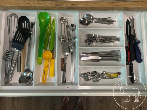 Bild 382 - Besteck und Kochbesteck