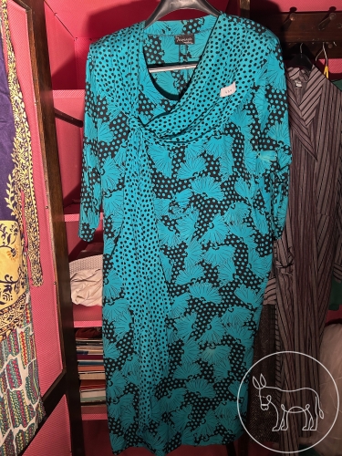 Bild 439 - Kleid in türkis/schwarz gemustert