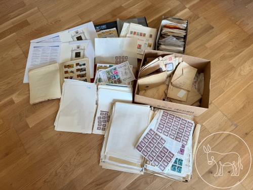 Bild 041 - Große Briefmarkensammlung