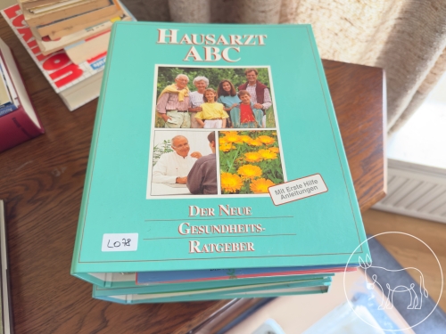 Bild 078 - Hausarzt ABC Konvolut