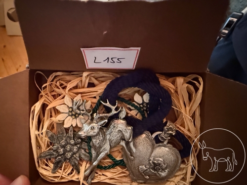 Bild 155 - Trachten-Schmuck