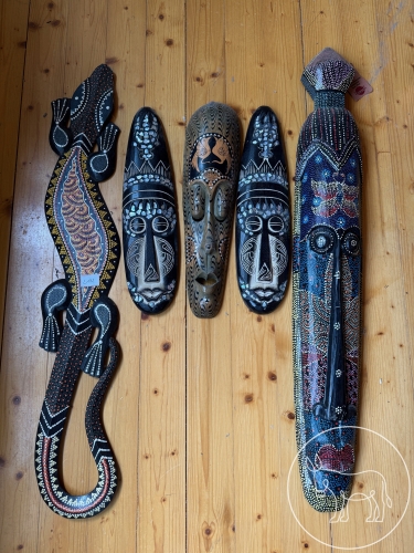 Bild 172 - Holzfiguren untersch. Herkunft