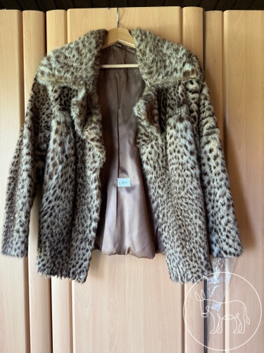 Bild 181 - Pelzjacke