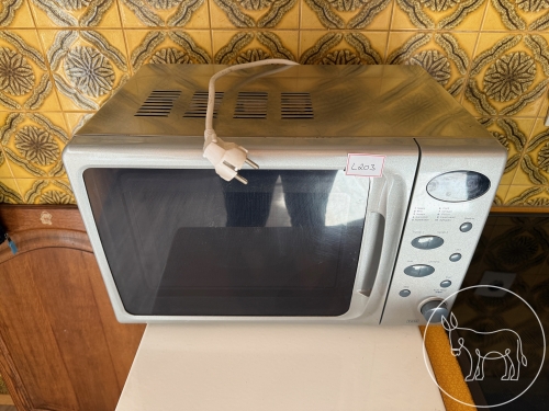 203 - Mikrowelle