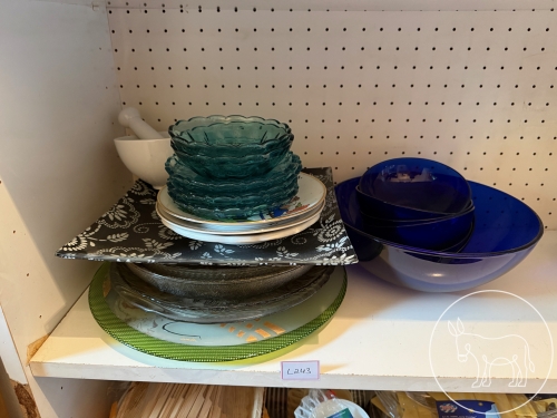 Bild 243 - Geschirr Konvolut