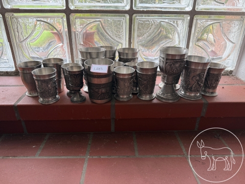 Bild 283 - Zinn Becher Konvolut