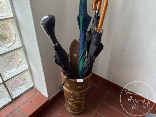 Bild 285 - Schimständer mit Inhalt