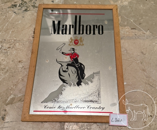Bild 320 - Marlboro Spiegel