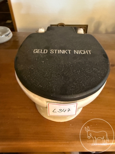 347 - Spardose Toilette