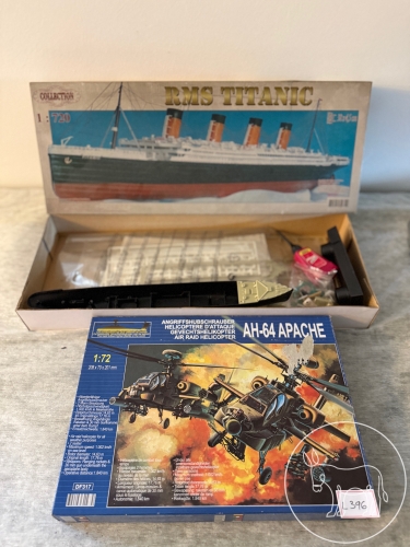 Bild 396 - 2 Modelle 1:72