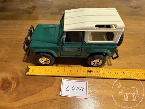 Bild 434 - LandRover Defender 1/32