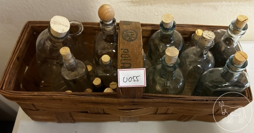 Bild 055 - Kleine Fläschchen Konvolut