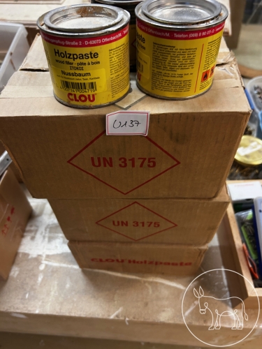 Bild 137 - Holzpaste