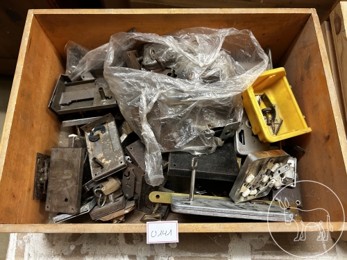 Bild 141 - Alte Schlösser