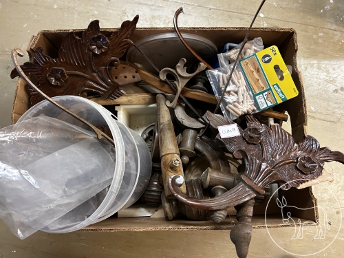 Bild 149 - Holzteile Konvolut