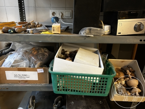 Bild 176 - Holzteile Konvolut