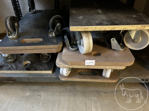 Bild 177 - Rollwägen