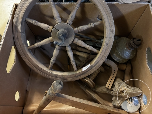 Bild 180 - Spinnrad zerlegt