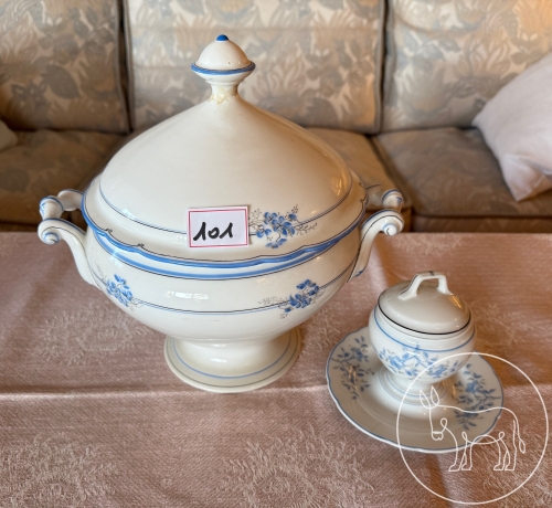 101 - Suppenterrine, Teller, Schale