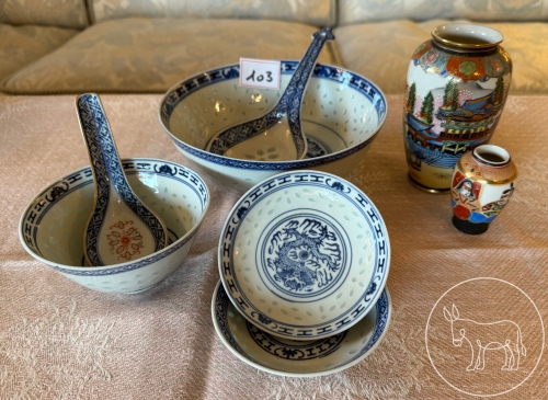 103 - Asiatisches Geschirr Konvolut