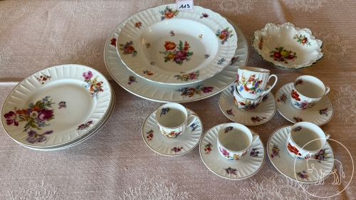 113 - Antikes Porzellan Konvolut