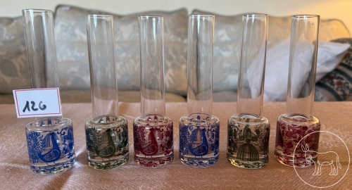 126 - 6 Stück Frackerl