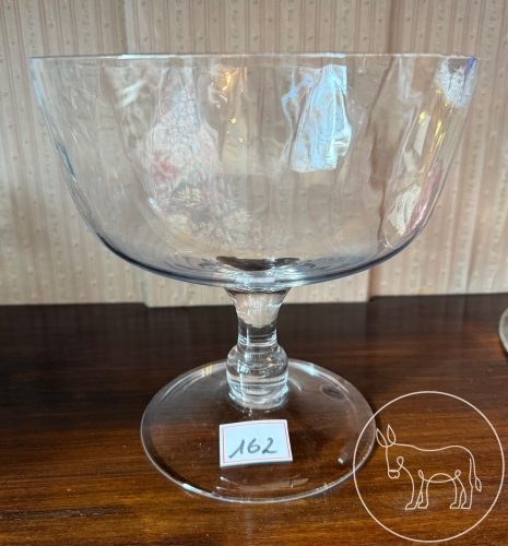 Bild 162 - Obstschale auf Fuß