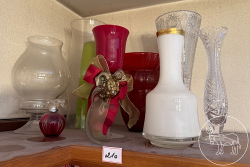 Bild 210 - Vasenkonvolut