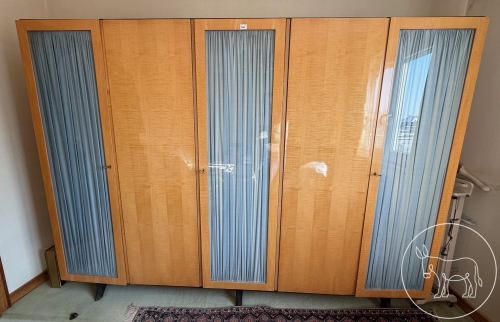 318 - Schrank aus den 50er Jahren