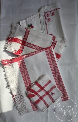 Bild 339 - Tischwäsche Konvolut 