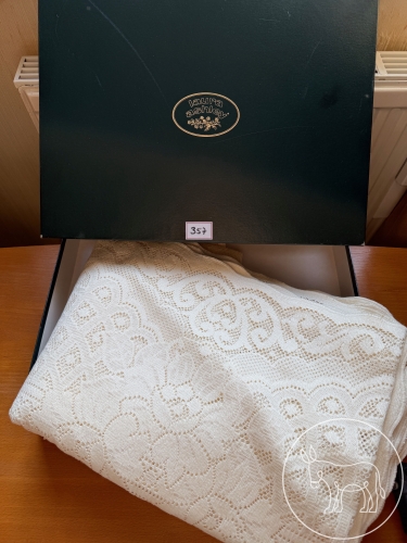 357 - Laura Ashley Bettüberwurf