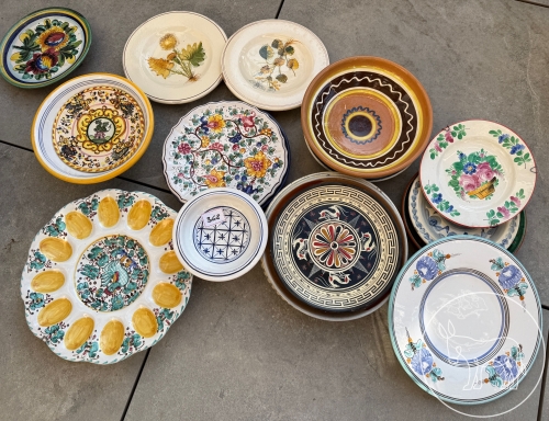 368 - Steingutteller Konvolut