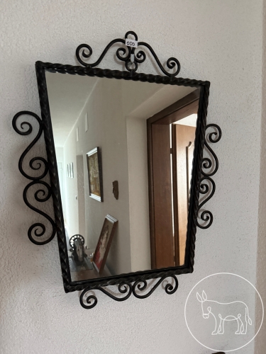 Bild 050 - Schmiedeisener Spiegel