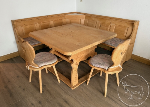 071 - Bäuerliche Eckbankgruppe