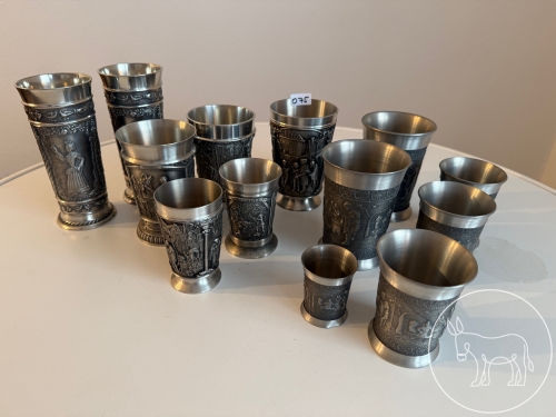 075 - Zinnbecher-Konvolut