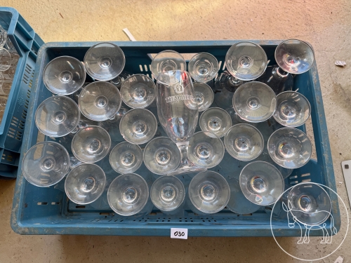 Bild 030 - Gläser Konvolut