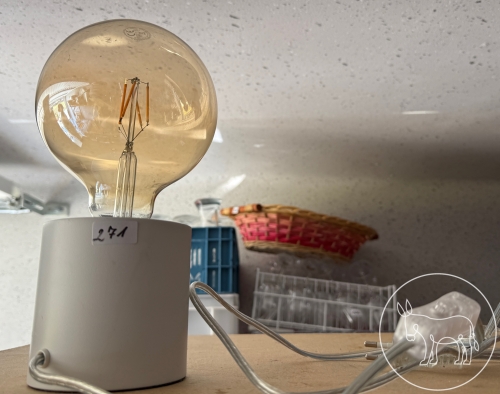 Bild 271 - Tischlampe