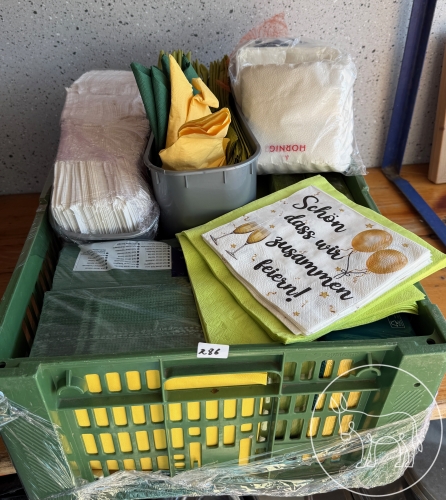 Bild 286 - Servietten Konvolut