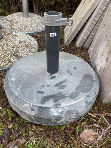 Bild 383 - Schirmständer Beton