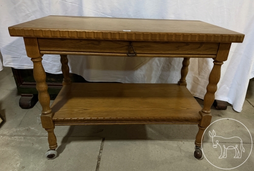 037 - Beistelltisch auf Rollen