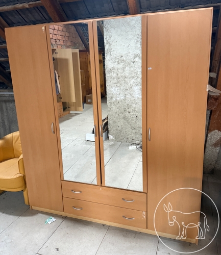 Bild 062 - Kleiderschrank