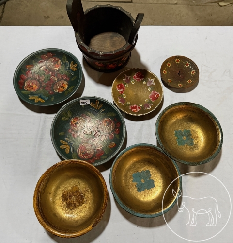 Bild 085 - gemalte Holzteller mit Utensilien