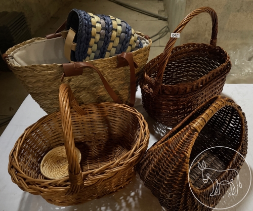 Bild 095 - Körbe Konvolut