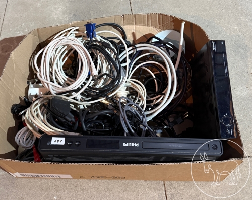 Bild 177 - Kabel- und Elektronik Konvolut